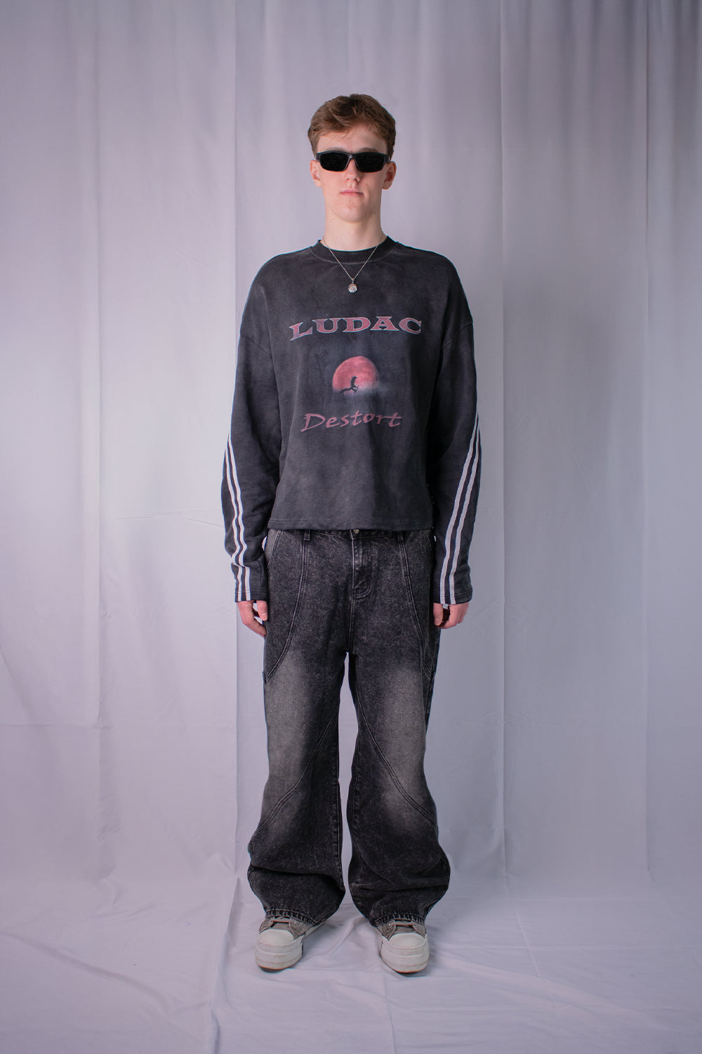 Washed Black Destort Longsleeve