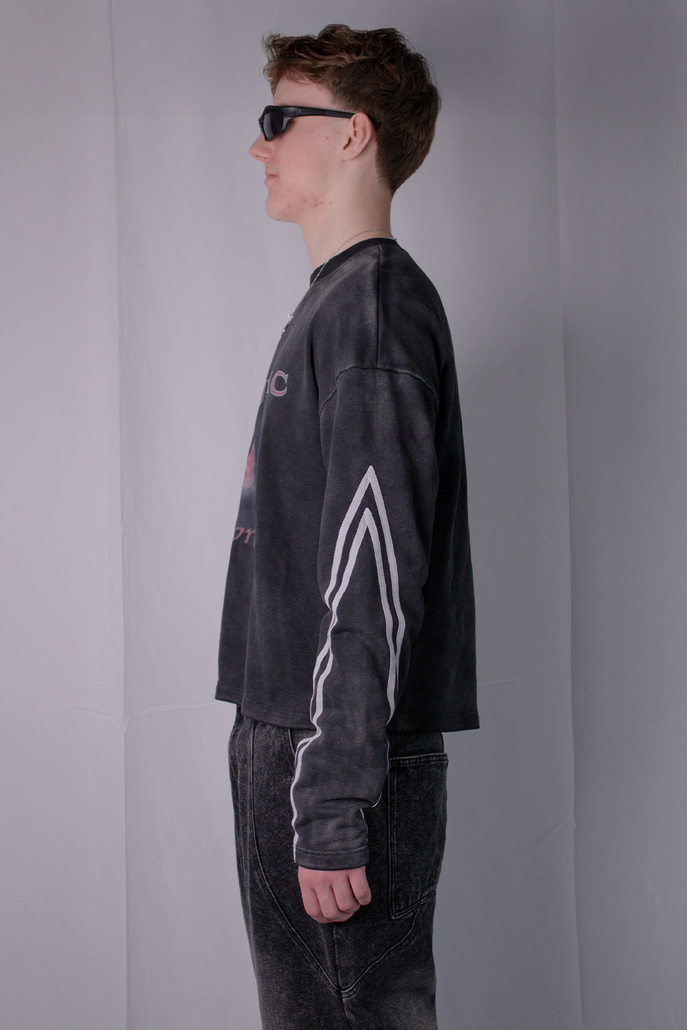 Washed Black Destort Longsleeve